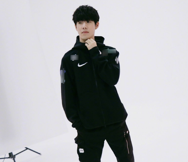 国产上单之光，Flandre是S2以来首位非韩冠军上单