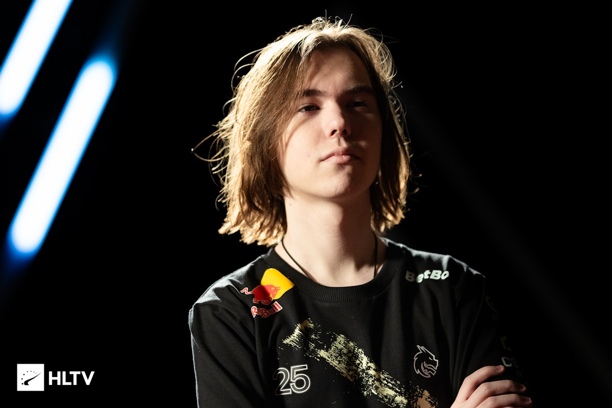 电竞比分网：2020KPL秋季赛，南京Hero久竞爆冷 0：3 不敌VG